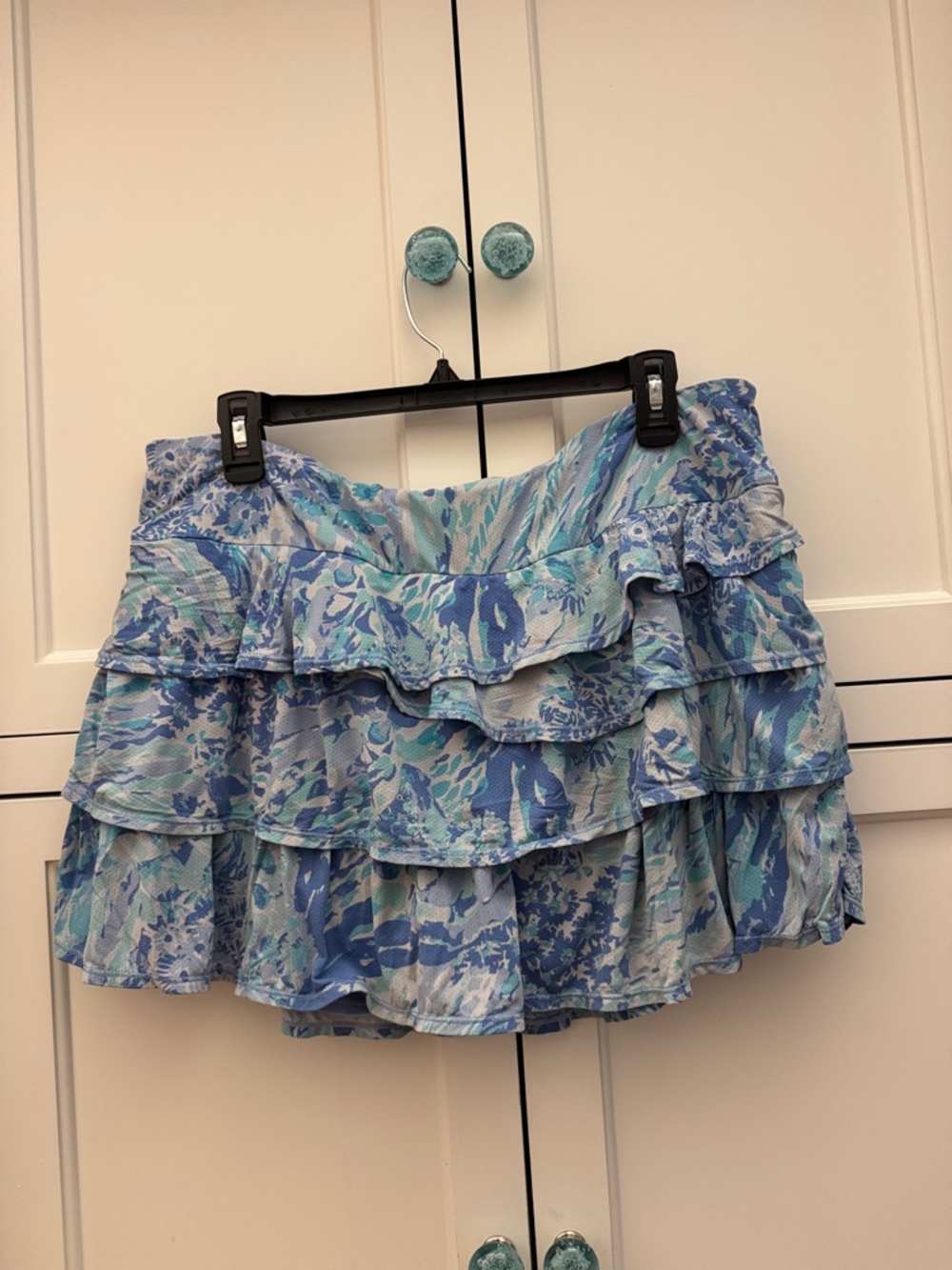 Lilly Pulitzer Light Blue Athletic Skirt with Aqua Floral Accent